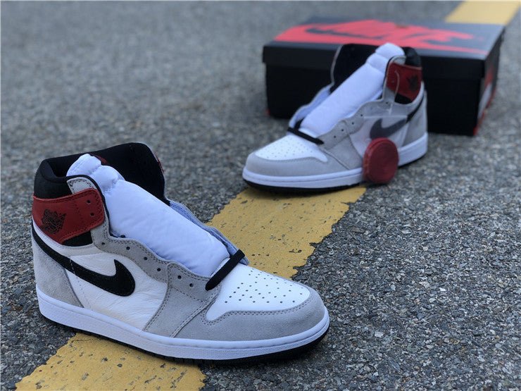 JORDAN 1 RETRO HIGH x LIGHT SMOKE GREY - Phantom Kicks