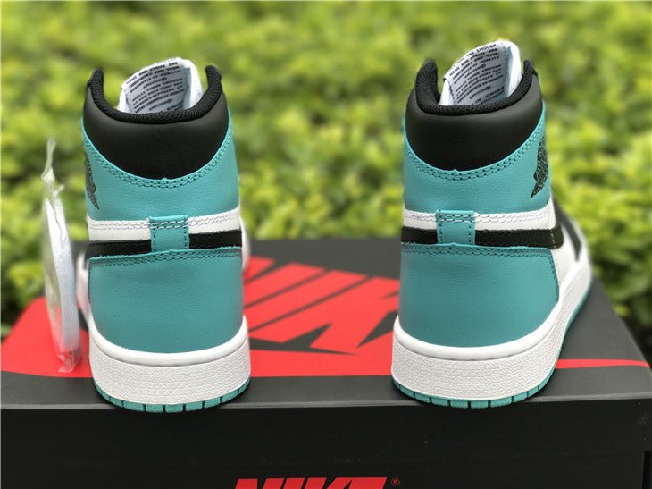 JORDAN 1 RETRO HIGH x NRG IGLOO - Phantom Kicks