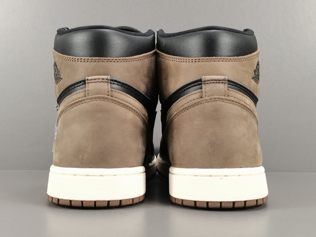 JORDAN 1 RETRO HIGH x PALOMINO - Phantom Kicks