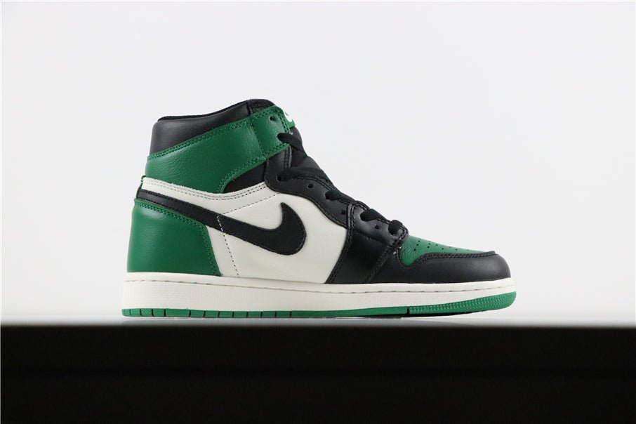 JORDAN 1 RETRO HIGH x PINE GREEN - Phantom Kicks