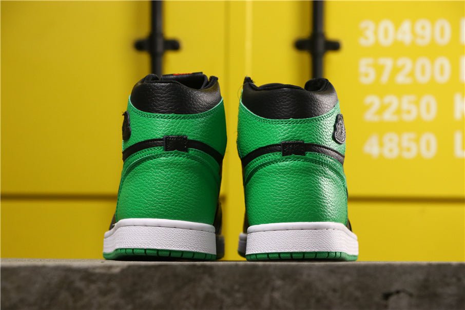 JORDAN 1 RETRO HIGH x PINE GREEN BLACK - Phantom Kicks