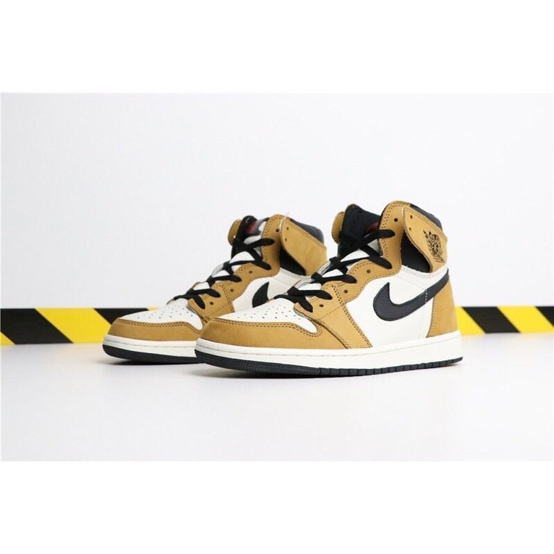 JORDAN 1 RETRO HIGH x ROOKIE OF THE YEAR - Phantom Kicks