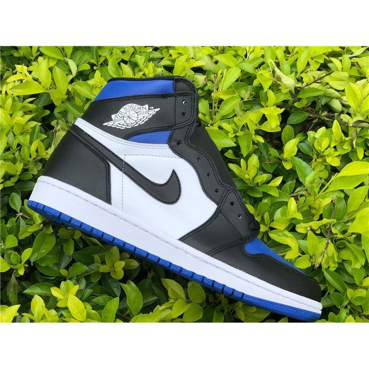 JORDAN 1 RETRO HIGH x ROYAL TOE - Phantom Kicks