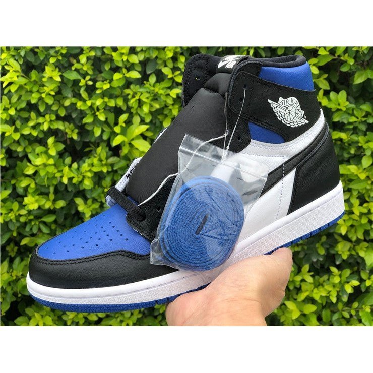 JORDAN 1 RETRO HIGH x ROYAL TOE - Phantom Kicks
