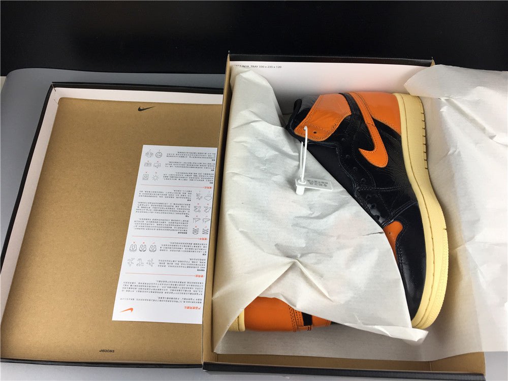 JORDAN 1 RETRO HIGH x SHATTERED BACKBOARD 3.0 - Phantom Kicks