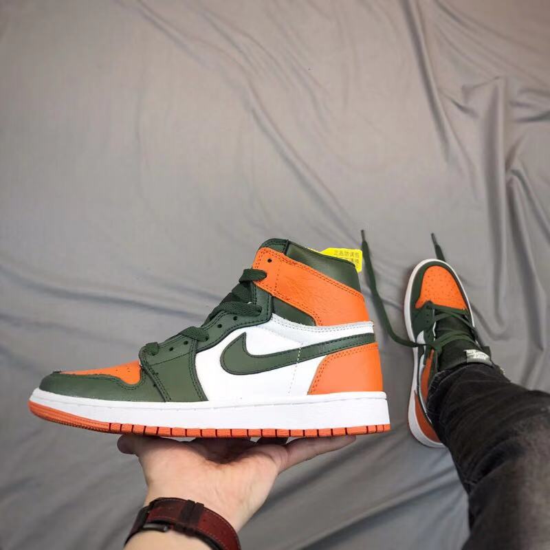 JORDAN 1 RETRO HIGH x SOLEFLY ART BASEL SAIL - Phantom Kicks