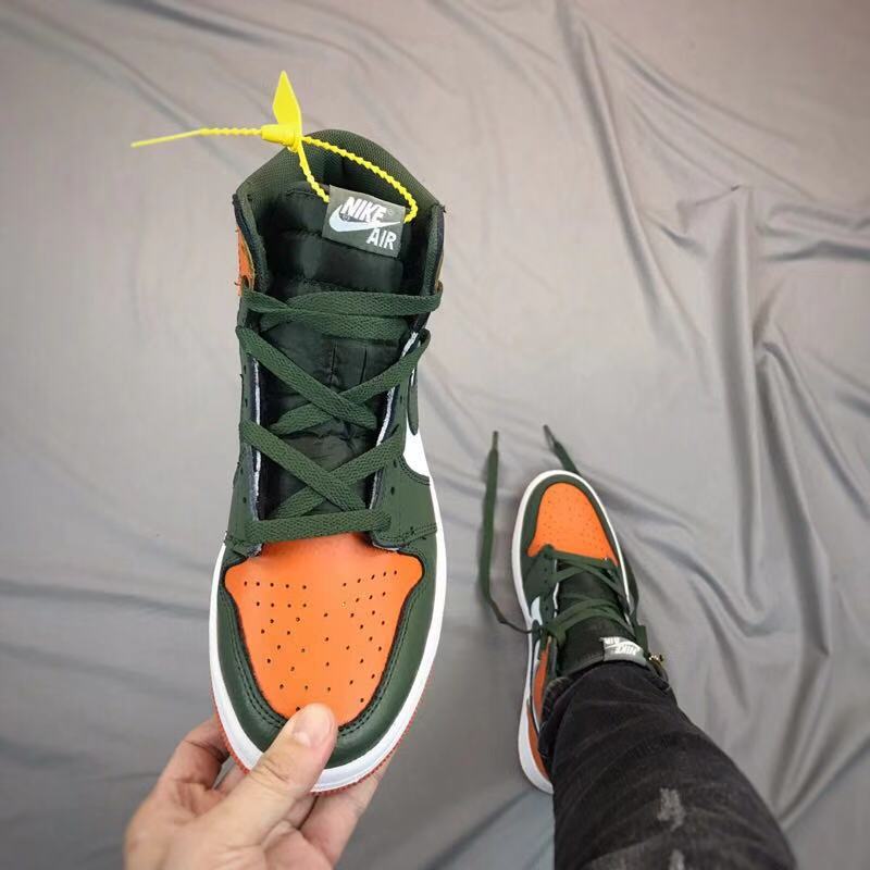 JORDAN 1 RETRO HIGH x SOLEFLY ART BASEL SAIL - Phantom Kicks