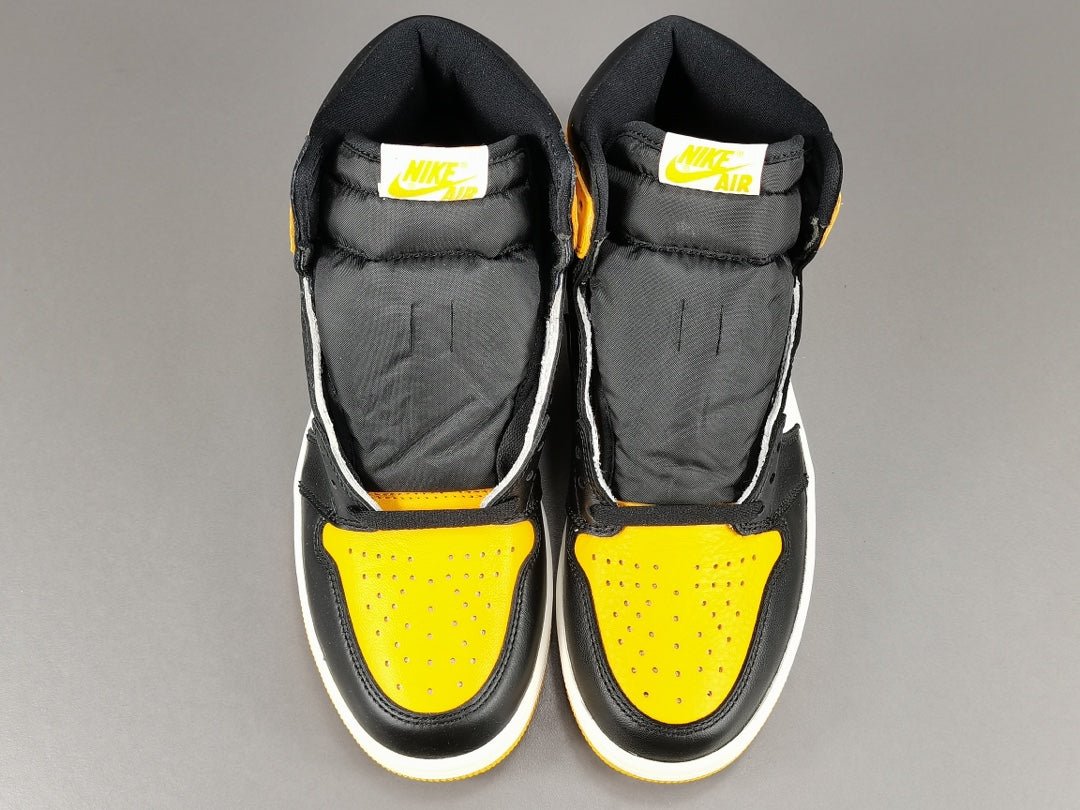 JORDAN 1 RETRO HIGH x TAXI - Phantom Kicks