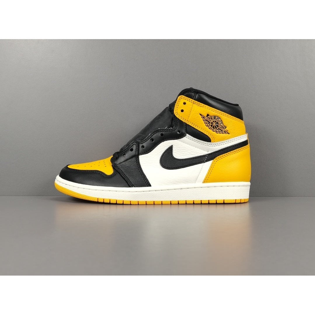 JORDAN 1 RETRO HIGH x TAXI - Phantom Kicks