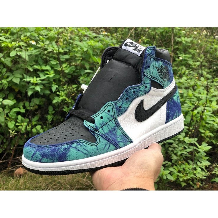 JORDAN 1 RETRO HIGH x TIE DYE - Phantom Kicks
