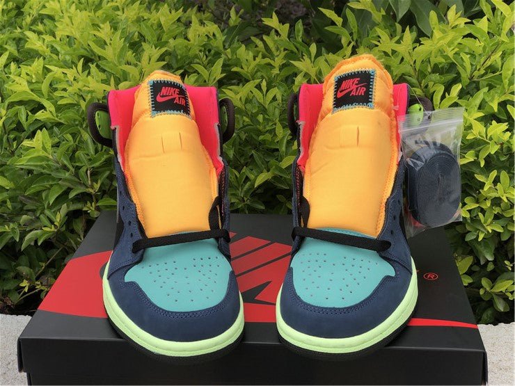 JORDAN 1 RETRO HIGH x TOKYO BIO HACK - Phantom Kicks