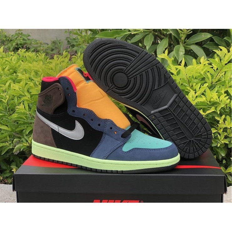 JORDAN 1 RETRO HIGH x TOKYO BIO HACK - Phantom Kicks
