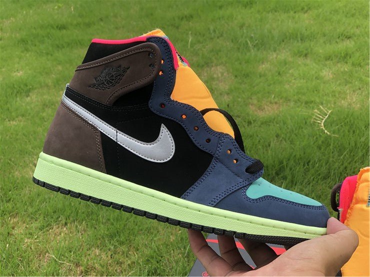 JORDAN 1 RETRO HIGH x TOKYO BIO HACK - Phantom Kicks