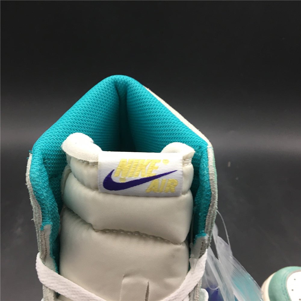JORDAN 1 RETRO HIGH x TURBO GREEN - Phantom Kicks