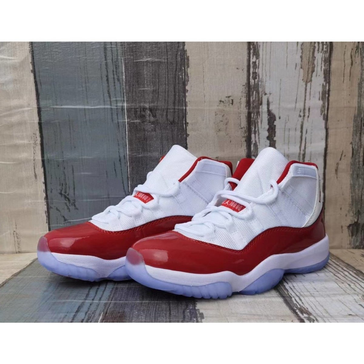 JORDAN 11 RETRO x CHERRY - Phantom Kicks