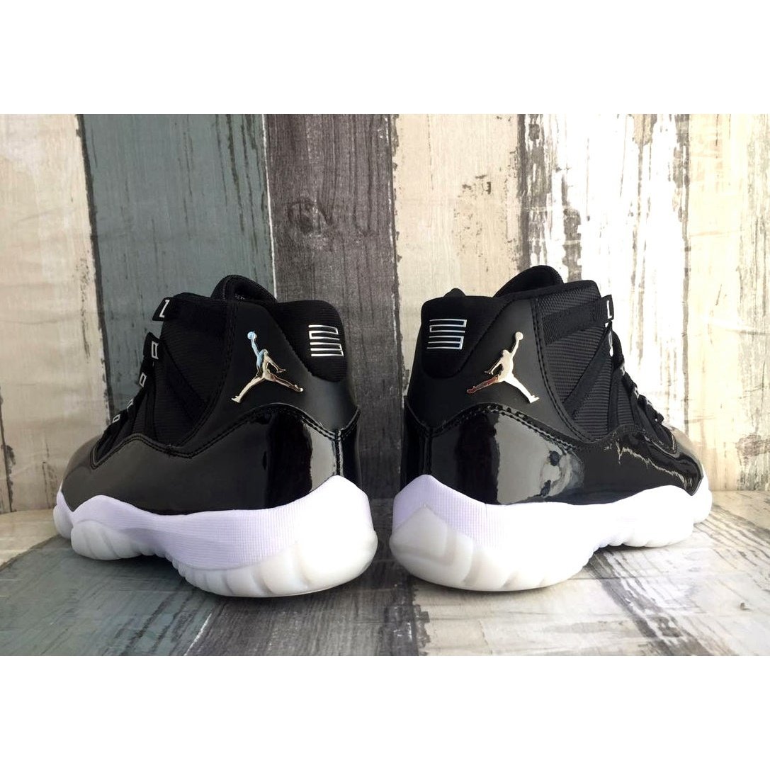 JORDAN 11 RETRO x JUBILEE - Phantom Kicks