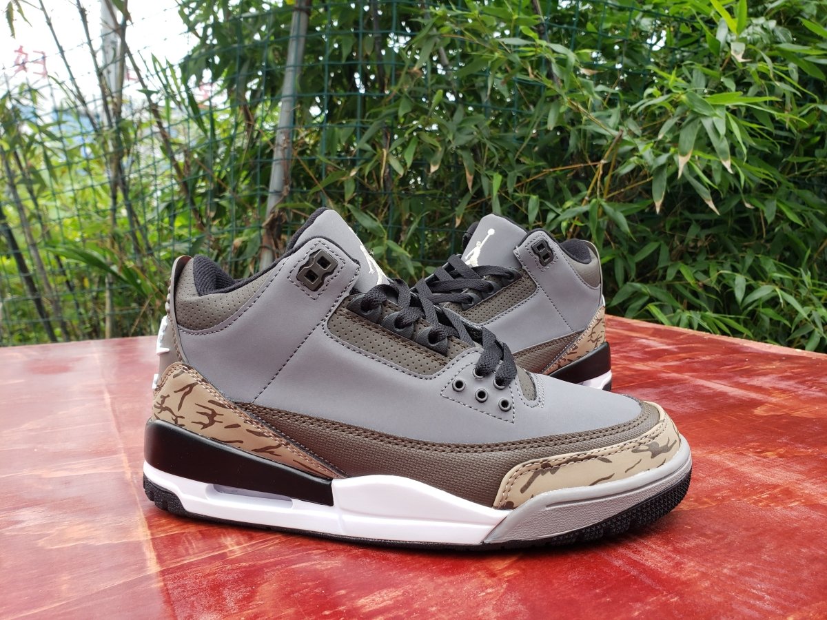 JORDAN 3 RETRO x COOL GREY/EARTH BROWN - Phantom Kicks