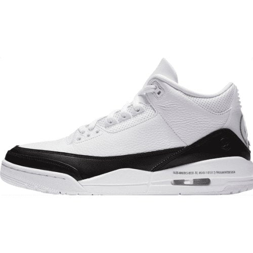 JORDAN 3 RETRO x FRAGMENT - Phantom Kicks