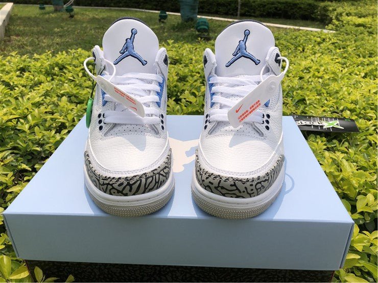 JORDAN 3 RETRO x UNC - Phantom Kicks