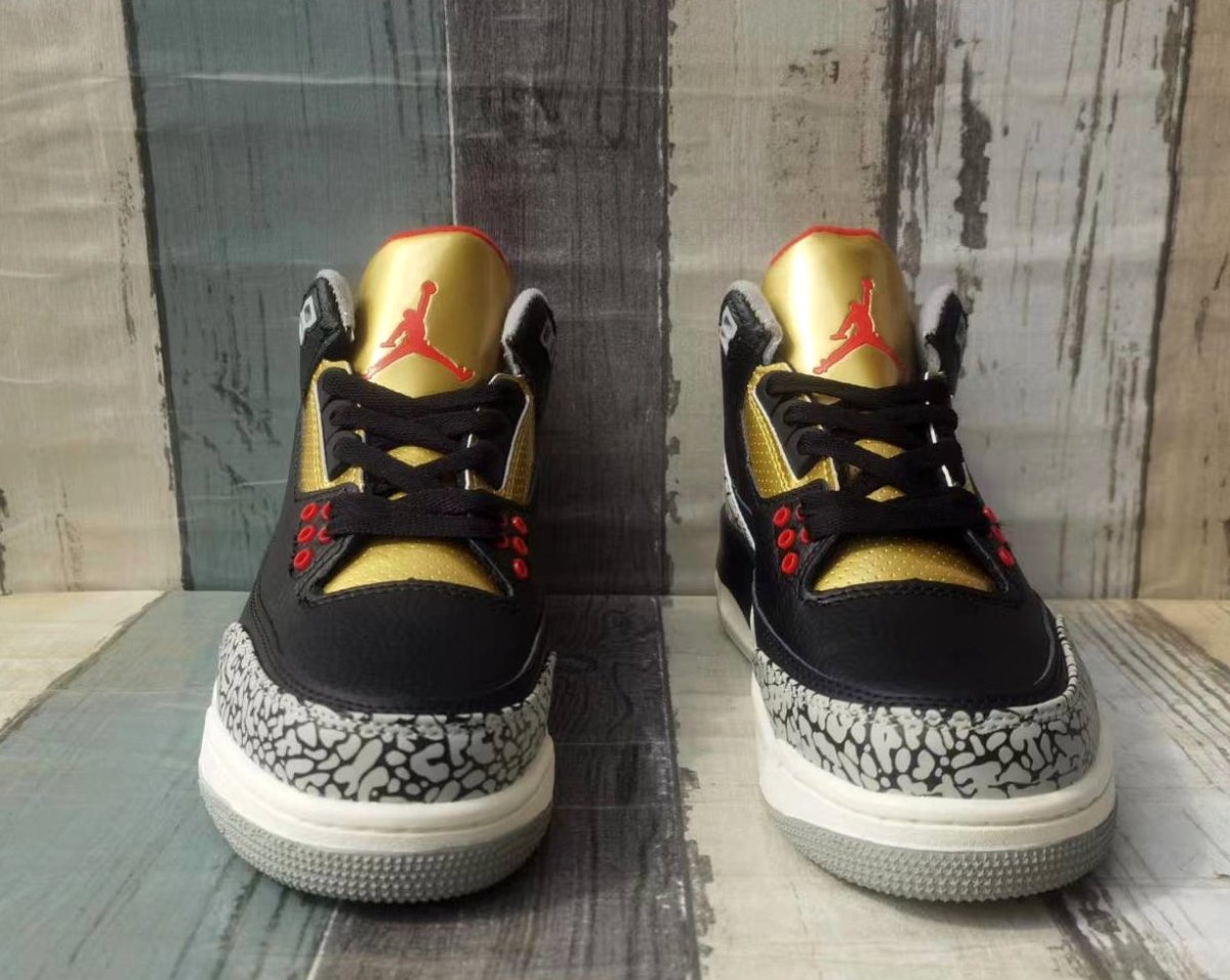 JORDAN 3 x BLACK CEMENT GOLD - Phantom Kicks