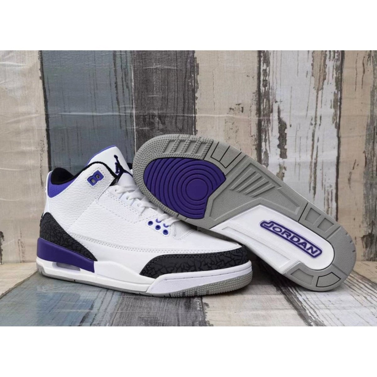 JORDAN 3 x DARK IRIS - Phantom Kicks