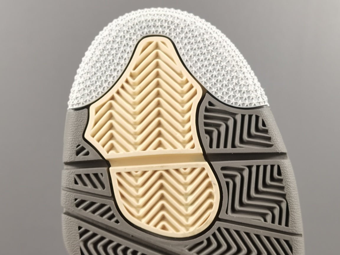 JORDAN 4 RETRO SE CRAFT x PHANTOM DUST - Phantom Kicks