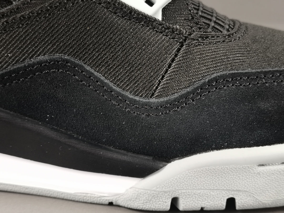 JORDAN 4 x BLACK CANVAS - Phantom Kicks