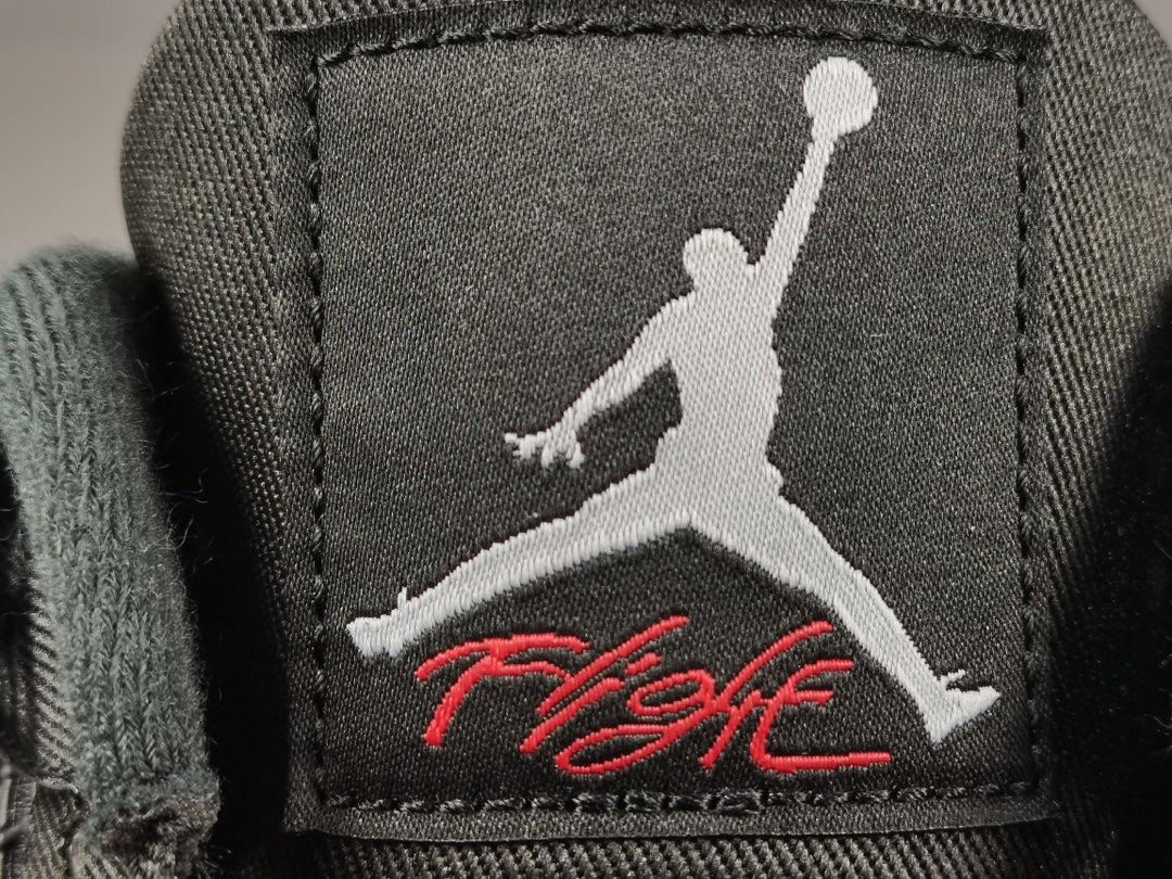JORDAN 4 x BLACK CANVAS - Phantom Kicks