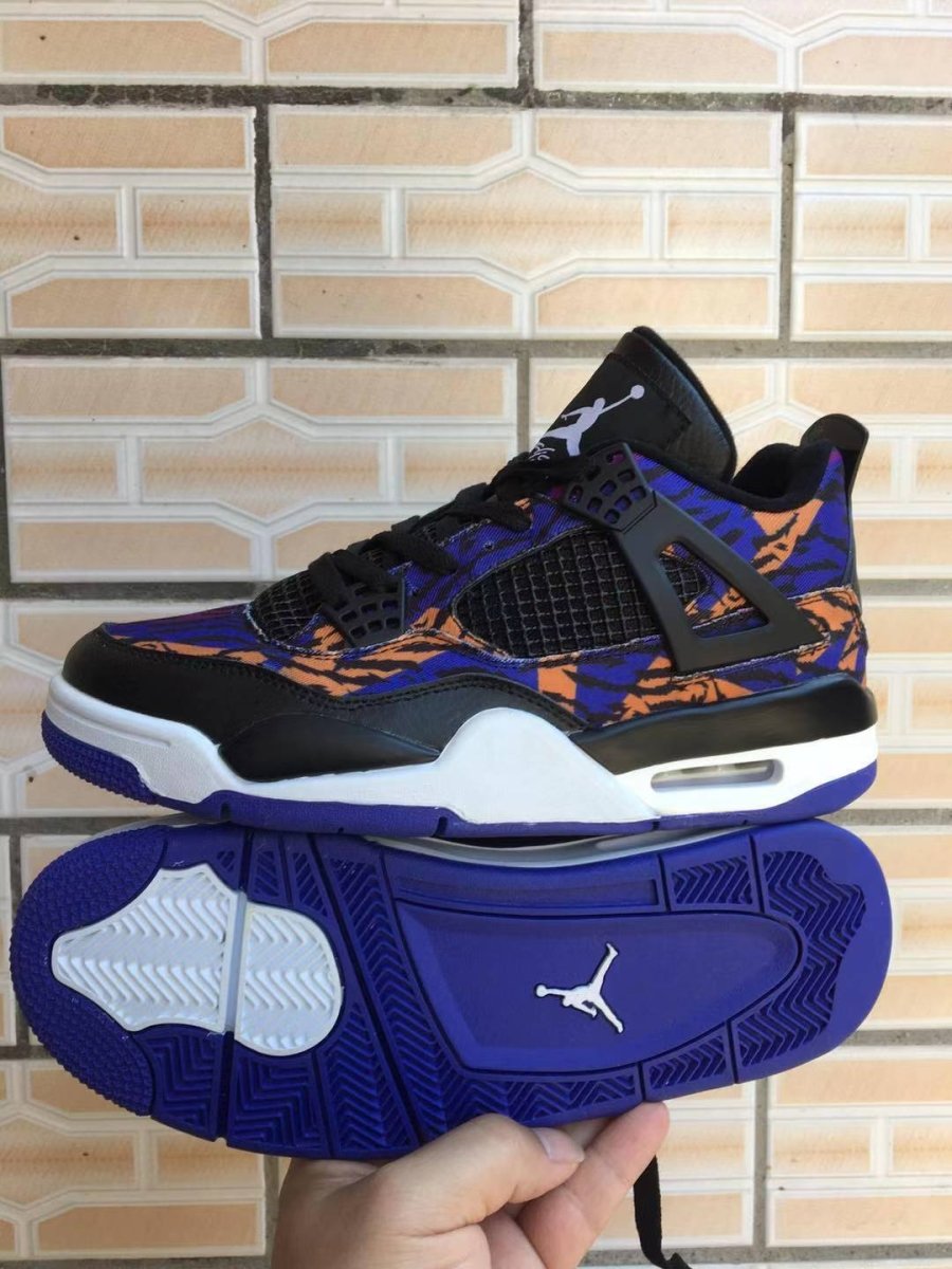 JORDAN 4 x BLACK RUSH VIOLET - Phantom Kicks