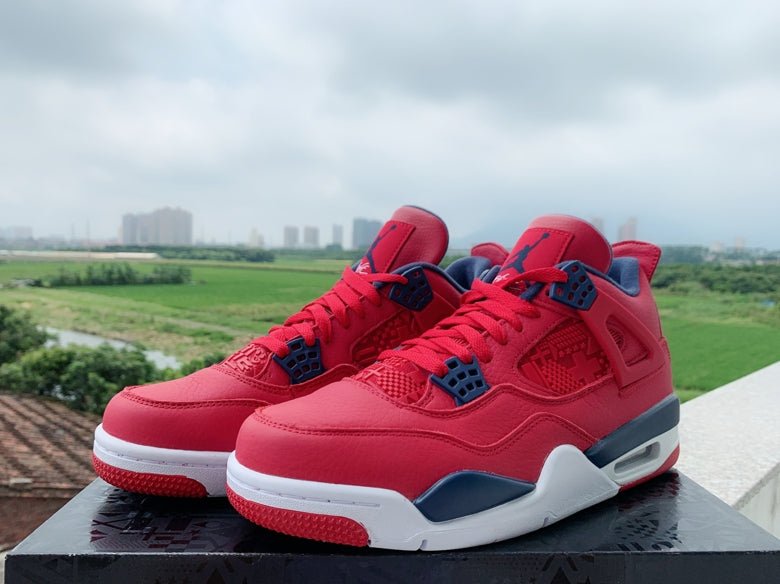 JORDAN 4 x FIBA - Phantom Kicks