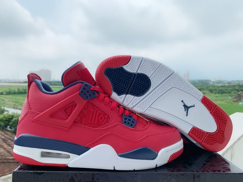 JORDAN 4 x FIBA - Phantom Kicks
