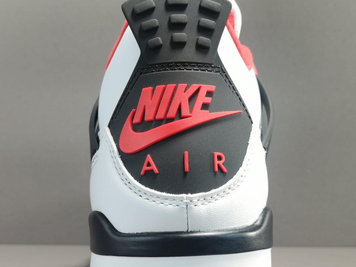 JORDAN 4 x FIRE RED - Phantom Kicks