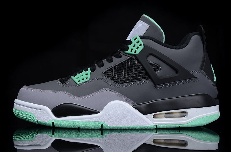 JORDAN 4 x GREEN GLOW - Phantom Kicks