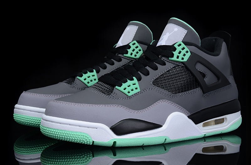 JORDAN 4 x GREEN GLOW - Phantom Kicks