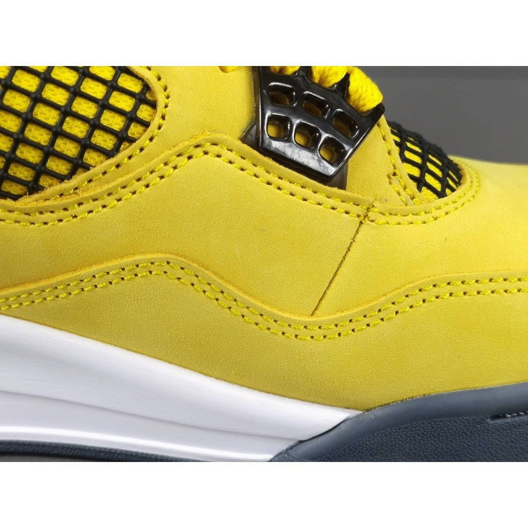 JORDAN 4 x LIGHTNING - Phantom Kicks