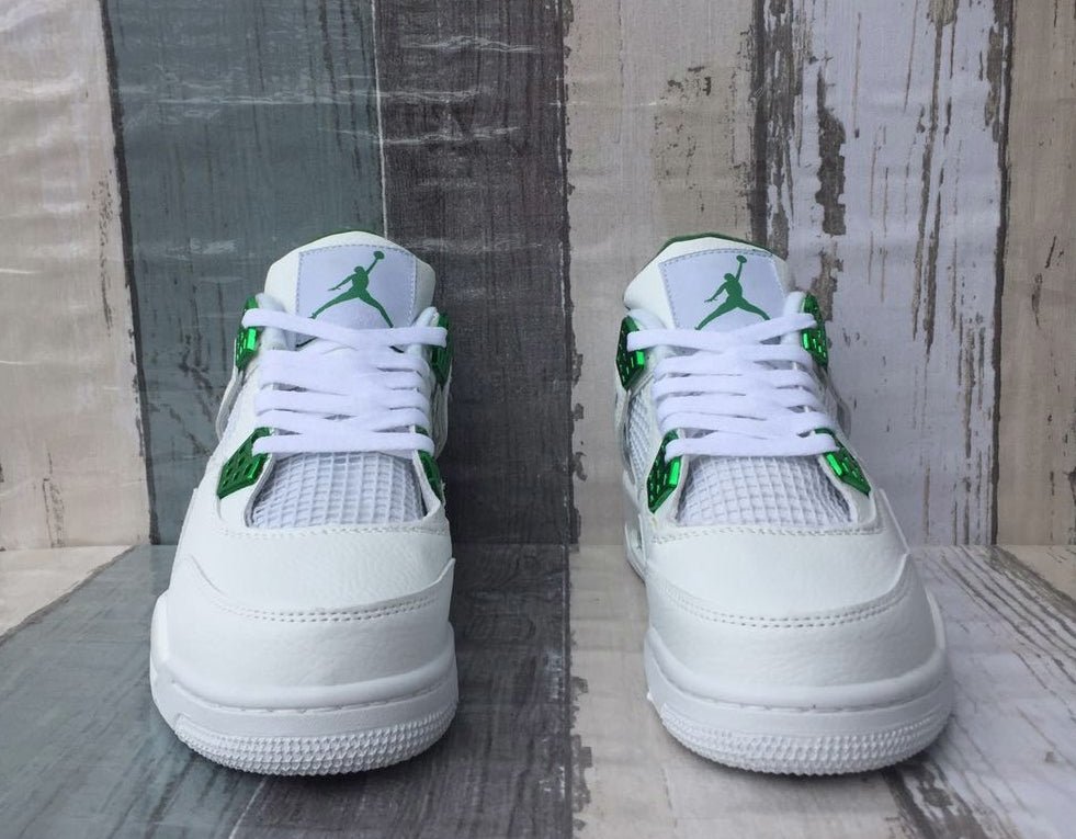 JORDAN 4 x METALLIC GREEN - Phantom Kicks
