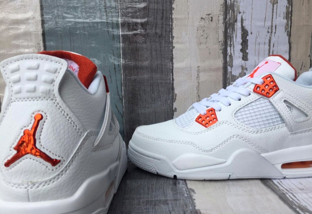 JORDAN 4 x METALLIC ORANGE - Phantom Kicks