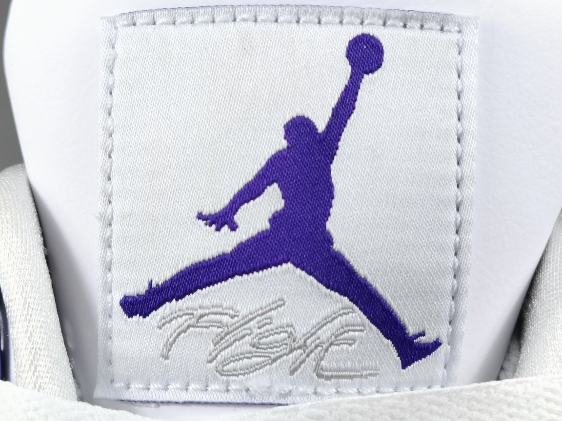 JORDAN 4 x METALLIC PURPLE - Phantom Kicks