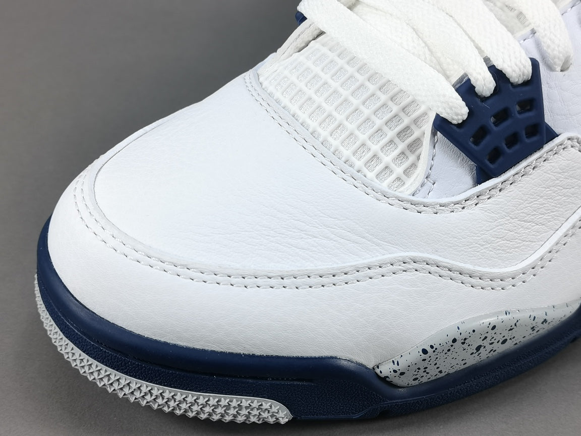 JORDAN 4 x MIDNIGHT NAVY - Phantom Kicks