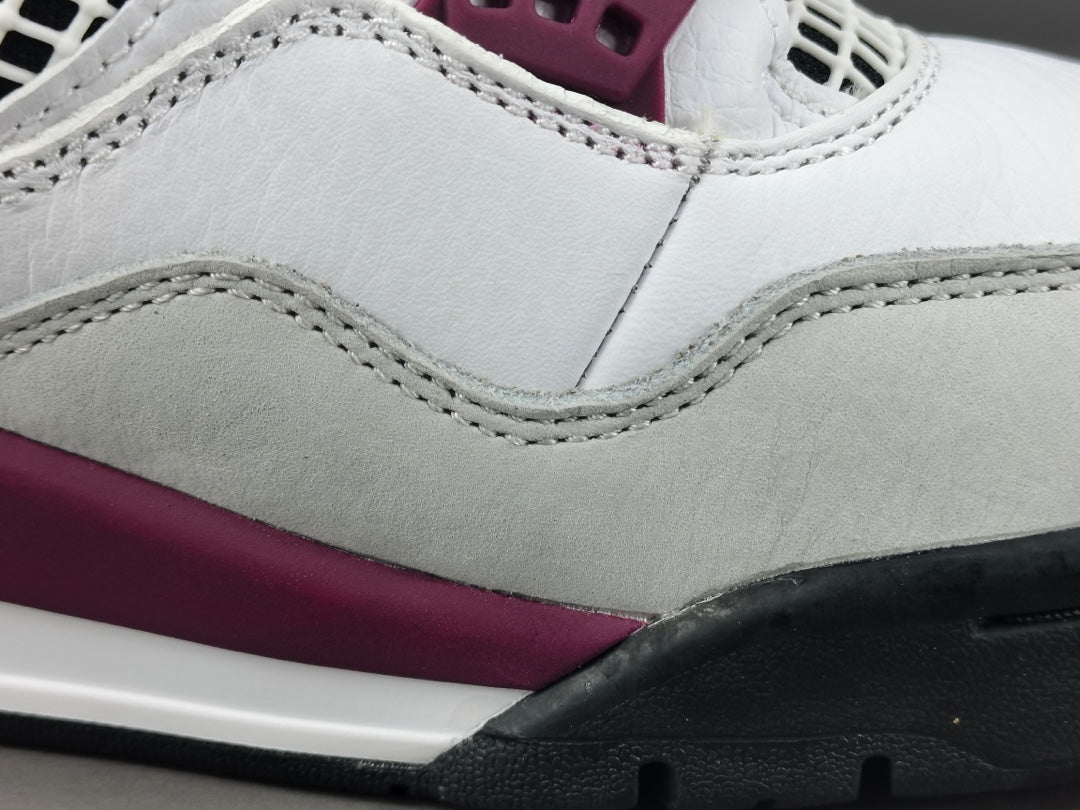 JORDAN 4 x PSG - Phantom Kicks