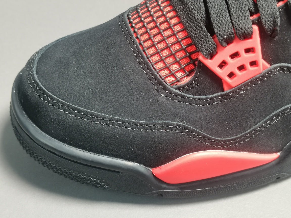 JORDAN 4 x RED THUNDER - Phantom Kicks
