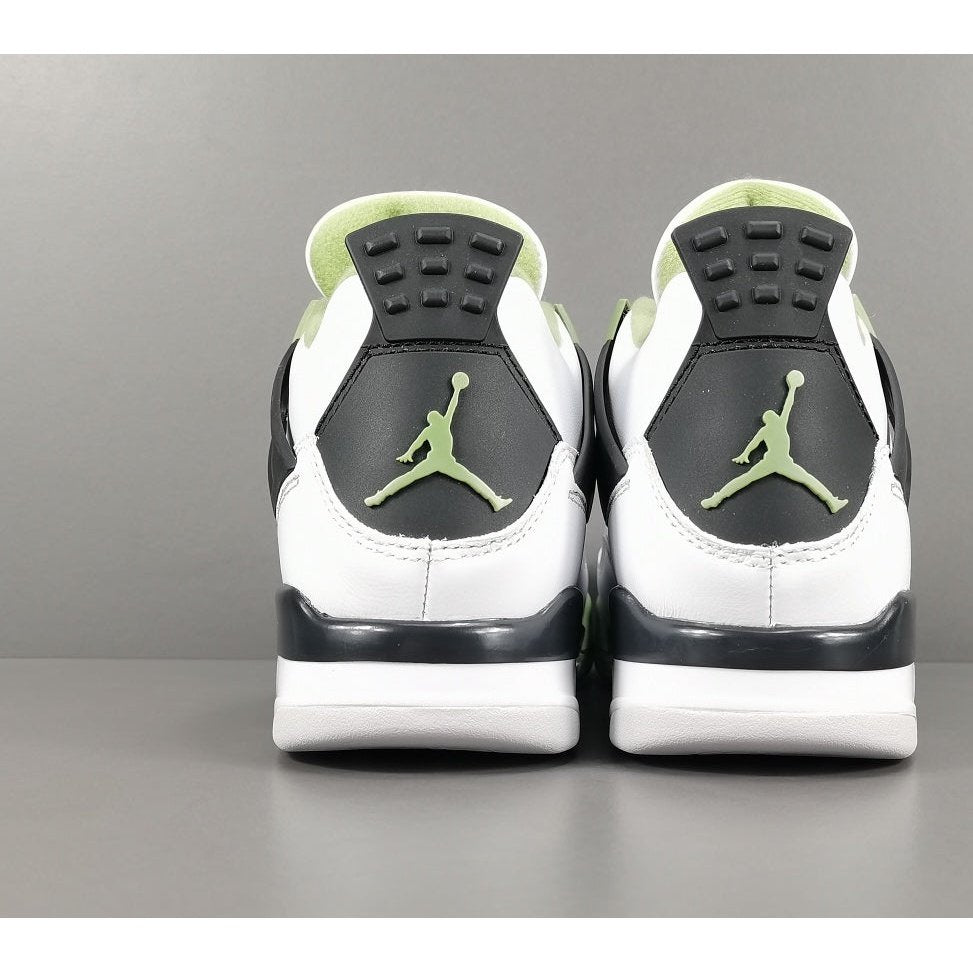 JORDAN 4 x SEAFOAM - Phantom Kicks