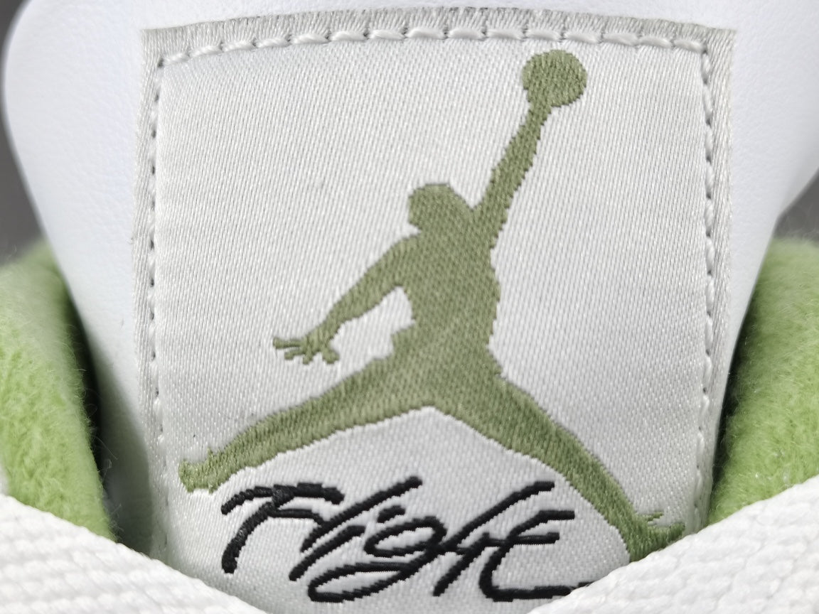 JORDAN 4 x SEAFOAM - Phantom Kicks