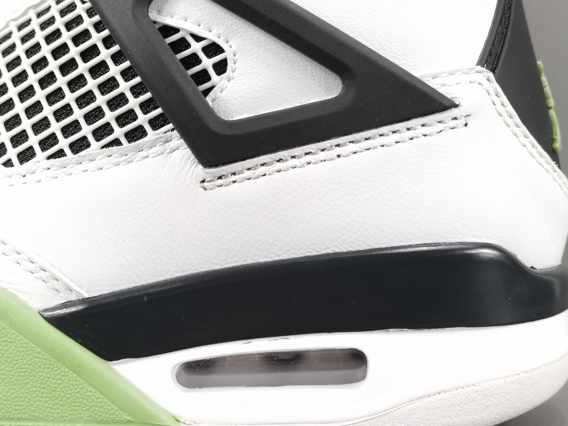 JORDAN 4 x SEAFOAM - Phantom Kicks