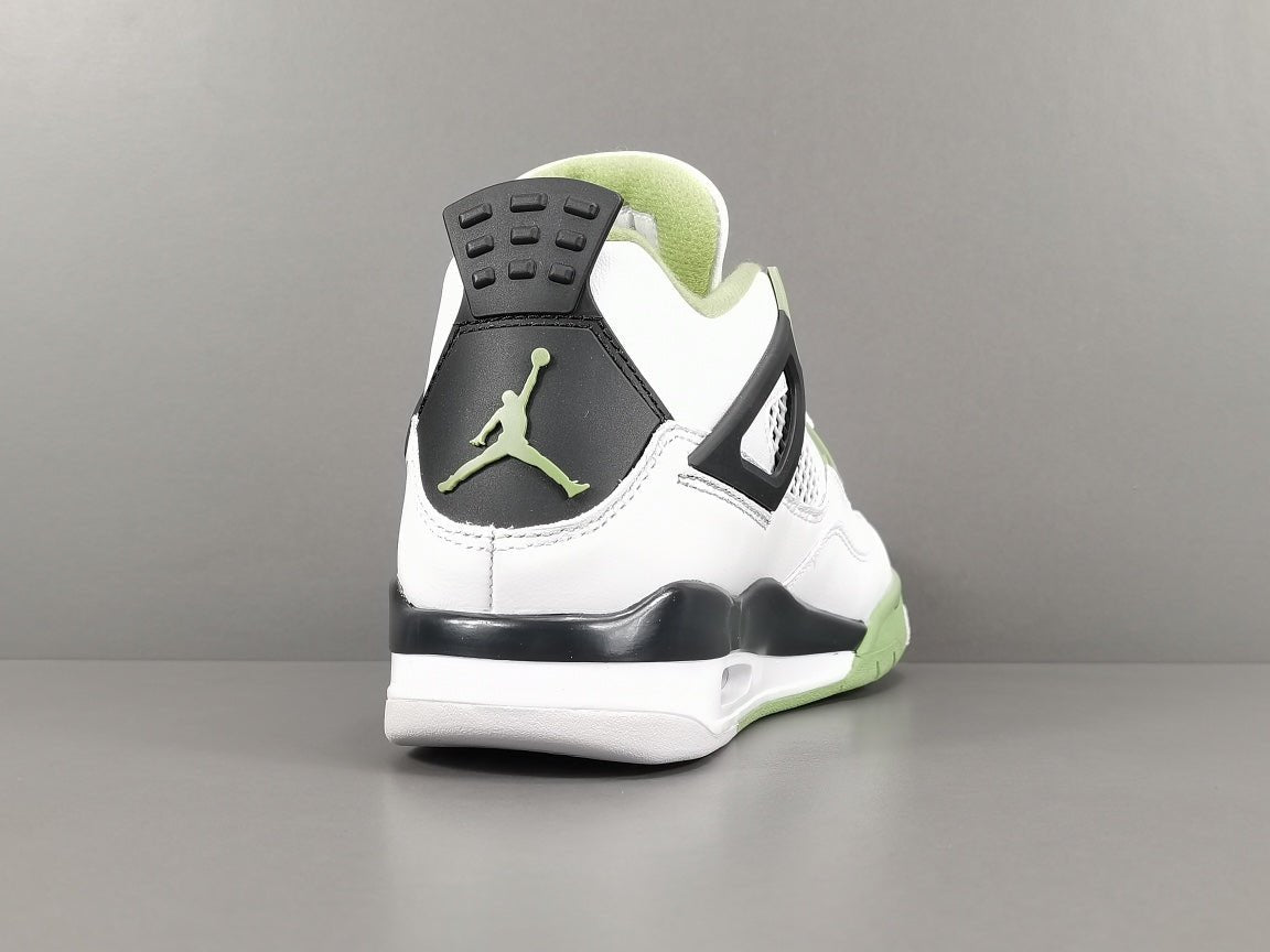 JORDAN 4 x SEAFOAM - Phantom Kicks