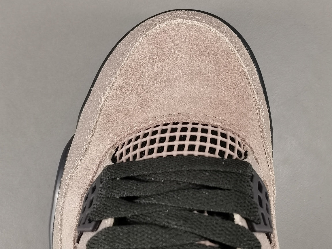 JORDAN 4 x TAUPE HAZE - Phantom Kicks