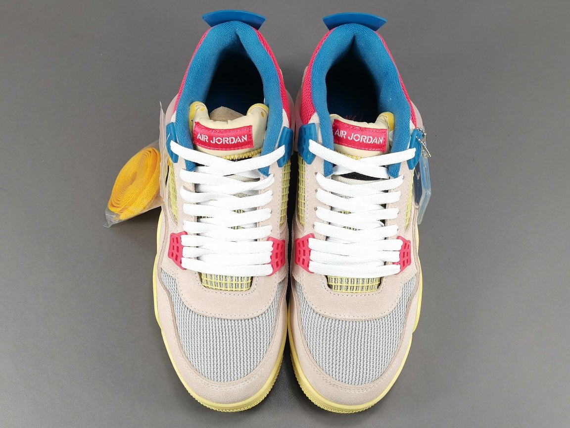 JORDAN 4 x UNION GUAVA ICE - Phantom Kicks