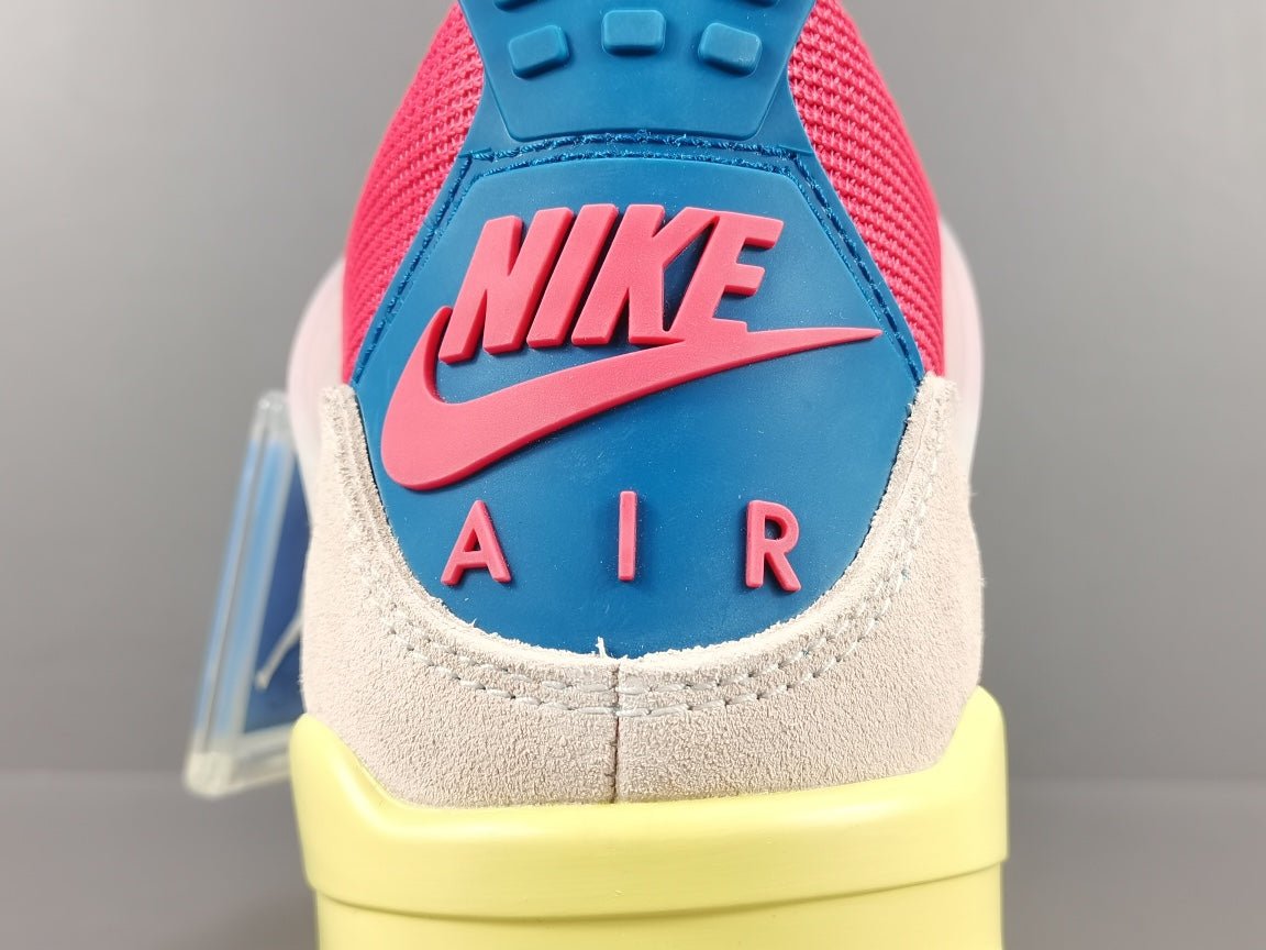 JORDAN 4 x UNION GUAVA ICE - Phantom Kicks
