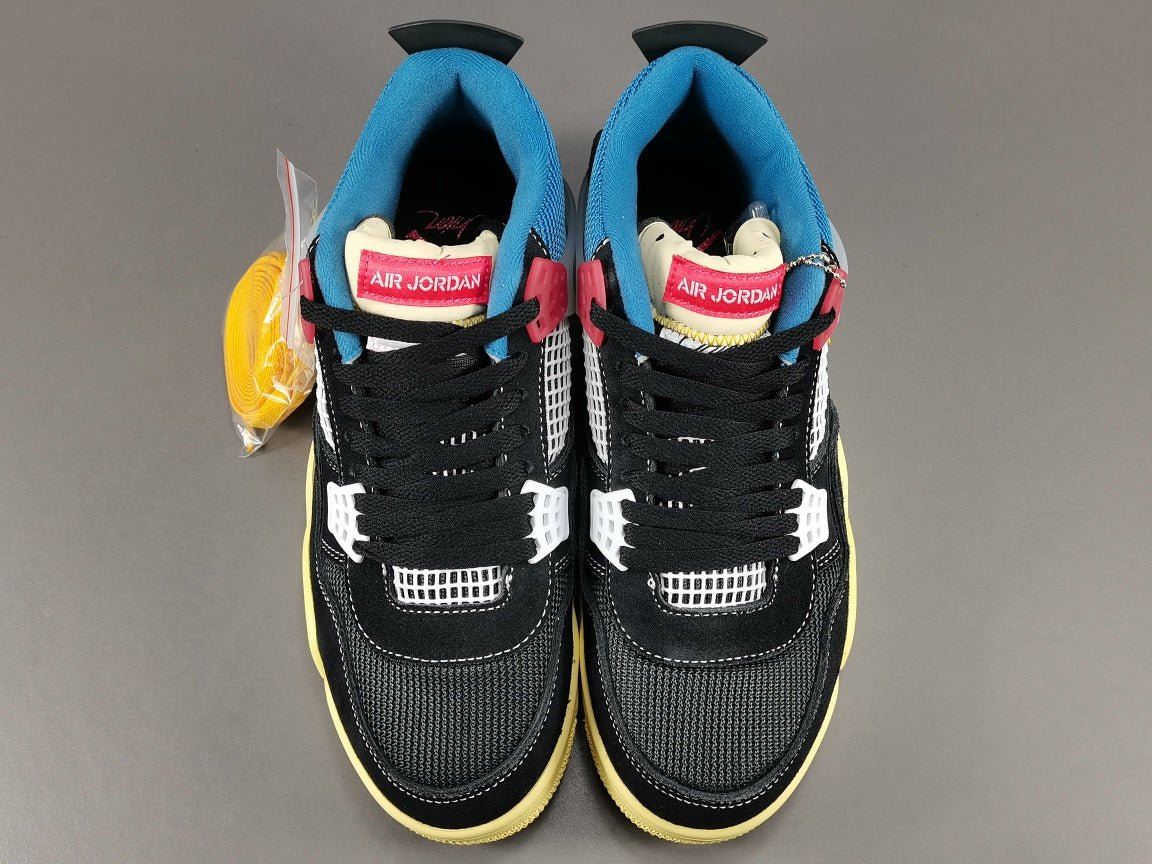 JORDAN 4 x UNION OFF NOIR - Phantom Kicks