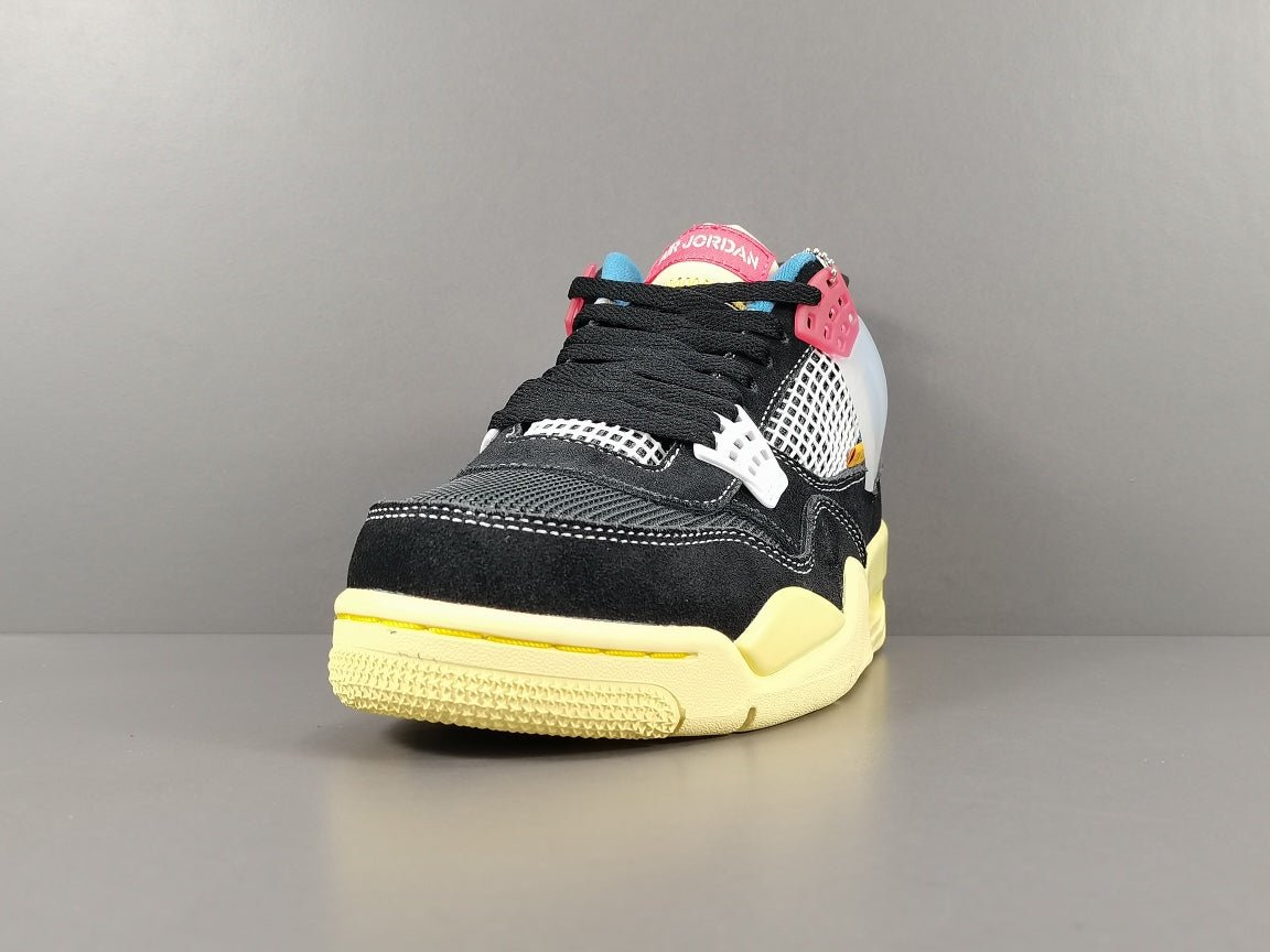 JORDAN 4 x UNION OFF NOIR - Phantom Kicks